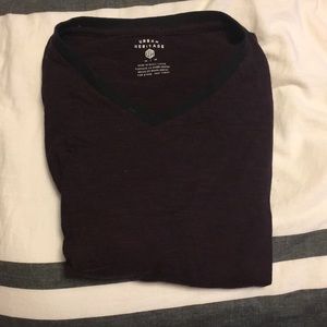 Maroon urban heritage V-neck size M